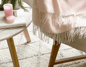 Alternative view of Throw Rug Merino Wool & Cashmere - Blush