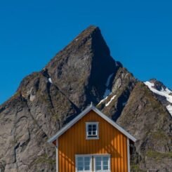 Wall Art Photography Gold Hytte - Lofoten